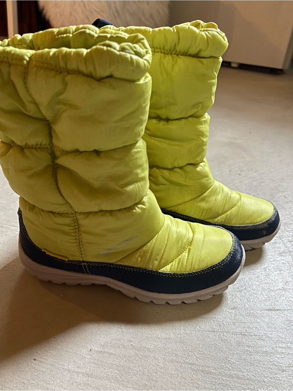 Waterproof Puffy Snow Boots in Neon Yellow and Black
